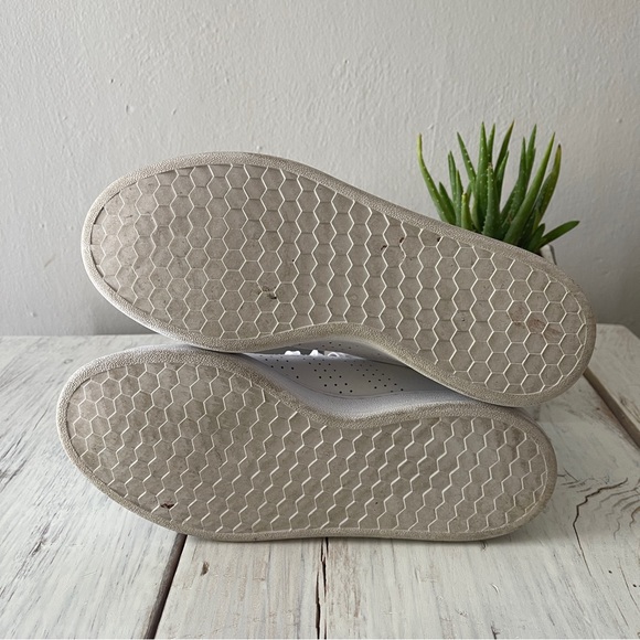 Adidas Sneakers - Picture 7 of 11